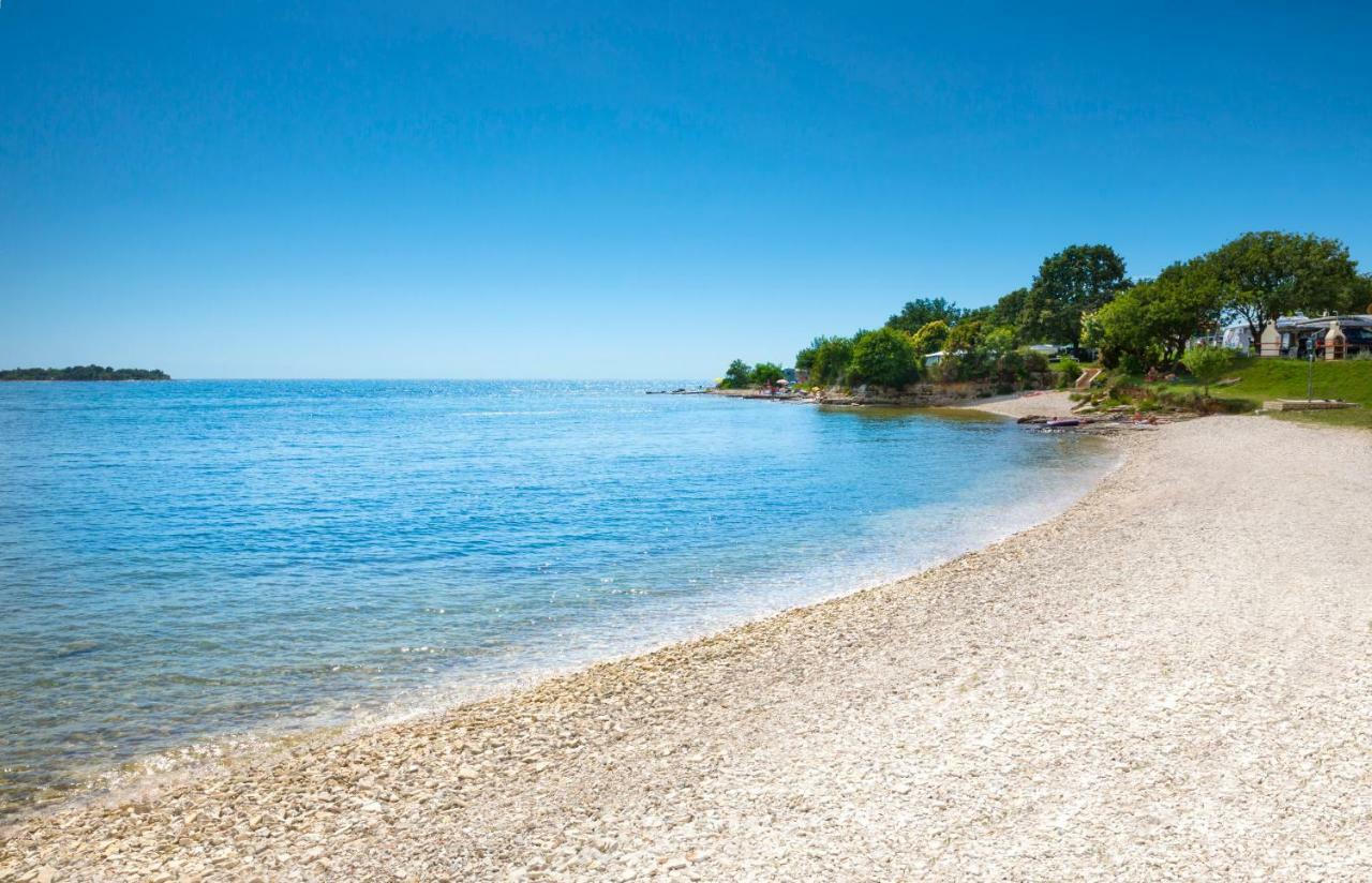 Victoria Mobilehome In Solaris Fkk Naturist Camping Resort Poreč Exteriör bild